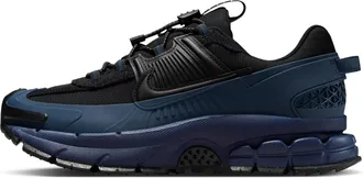 Nike Womens Zoom Vomero Roam Winterized Shoes in Blue | HQ2181-400