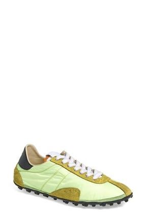 Maison Margiela Sprinter Low Top Sneaker in Butterfly Green/Black at Nordstrom Rack, Size 6Us / 36Eu
