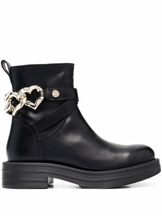 Black Moschino Winter Shoes: Shop up to −81% | Stylight