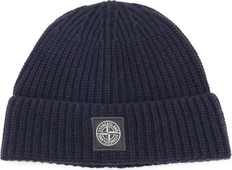 Stone Island Logo Patch Ribbed Beanie - Heren - Hoeden - Blauw - ONE Size - Wol - Accessoires