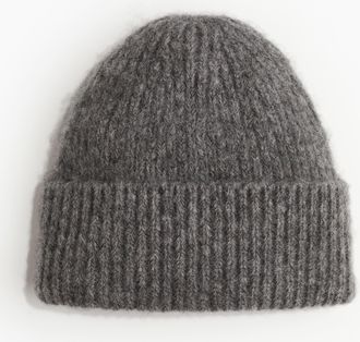 H&M Beanie in Rippstrick - Grau