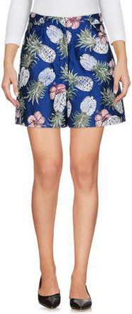 Pinko BOTTOMWEAR - Shorts & Bermuda Shorts sur YOOX.COM
