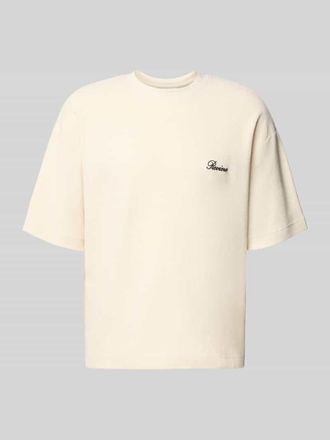Review T-Shirt mit Rundhalsausschnitt und Label-Stitching in Ecru, Gr&ouml;&szlig;e XXL