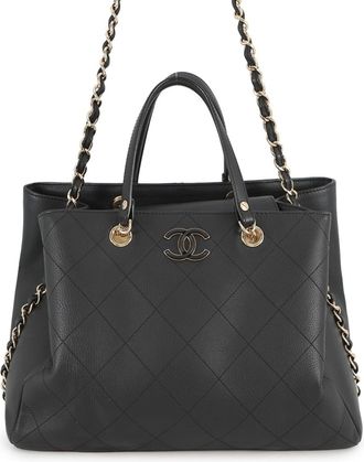 Chanel Black Leather Shoulder Bag Tote Bag (Pre-Owned)