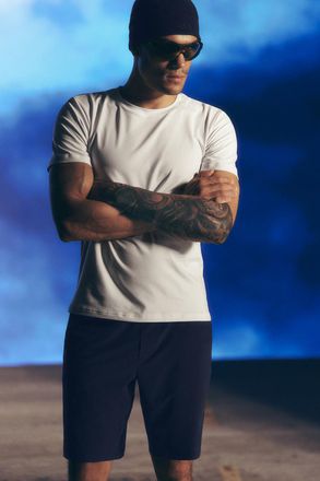 Alo | 7 Repetition Short in Navy Blue, Size: Medium