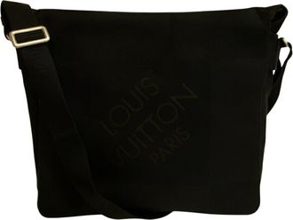 Louis Vuitton Black Canvas Messenger Bag Shoulder Bag (Pre-Owned)
