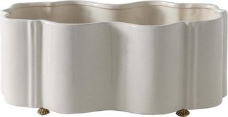 Port 68 Tuscan Scallop Planter