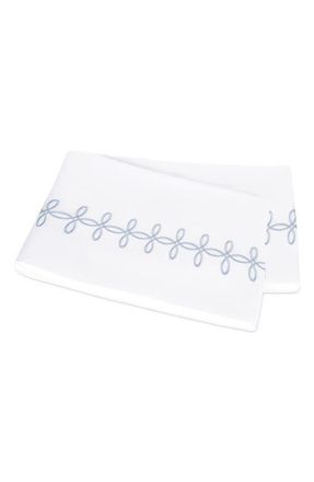 Matouk Gordian Knot 500 Thread Count Cotton Percale Flat Sheet in Wedgwood at Nordstrom, Size Full