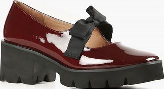 All Black Womens Tap And Lugg Loafers In Wine