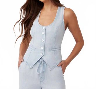 Bella Dahl Scoop Neck Vest In Oasis Spray Wash