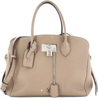 Louis Vuitton Milla Handbag Veau Nuage Calfskin MM satchel - Neutrals