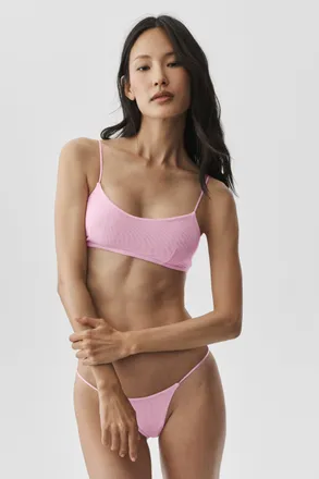 Alo | Airmesh Venus Bralette Bra in Pink Marshmallow, Size: Medium