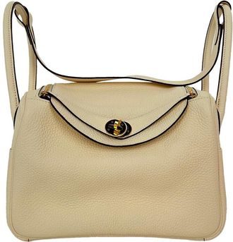 Herm&egrave;s Cream Clemence Leather Lindy 26 Shoulder Bag (Authentic Pre-Loved)