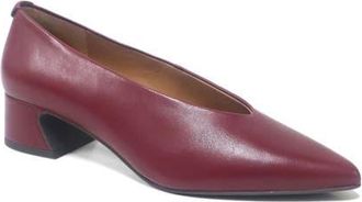Gentle Souls Galleria Pointed Toe Pump in Maple Leather at Nordstrom, Size 7.5