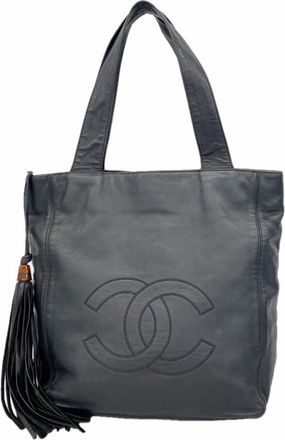 Chanel Black Leather Tote Bag (Pre-Owned)
