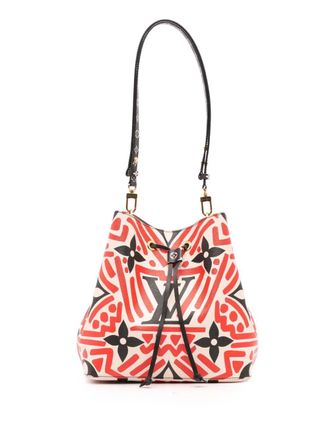 Louis Vuitton 2020 Monogram Giant Crafty Neonoe MM bucket bag - women - Canvas - One Size - Red