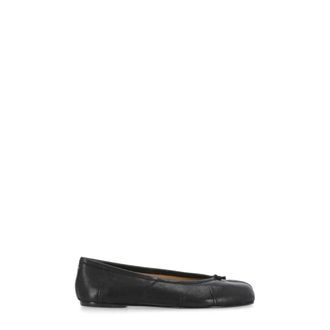 Maison Margiela Schoenen, Dames, Zwart, 36 EU, Zwarte platte ballerinas met Tabi-teen
