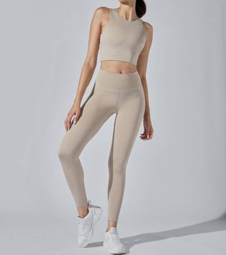 Heroine Sport High Performance Vital Tank In Taupe