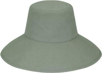Lack of Color Holiday Cotton Canvas Bucket Hat in Green at Nordstrom, Size Medium