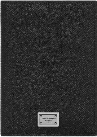 Dolce & Gabbana logo-tag leather passport holder - men - Calf Leather - One Size - Black