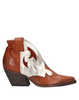 Elena Iachi Ankle boots