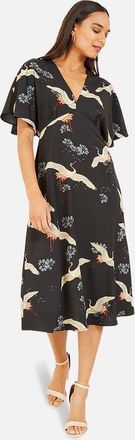 Yumi Short Sleeve V-Neck Midi Dress in Black at Nordstrom, Size 6
