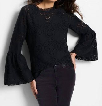 Nic+Zoe Lark Lace Statement Top In Black