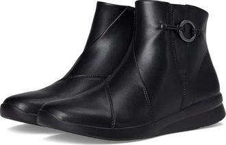 Clarks Ellowyn Deva Womens Boots Black Leather : 6.5 B - Medium