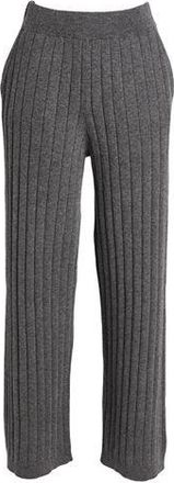 Brunello Cucinelli BOTTOMWEAR - Pantaloni su YOOX.COM
