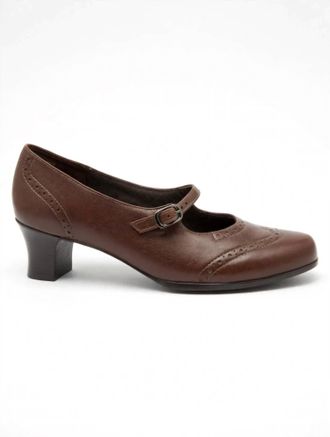 Munro Womens Isabel Heels In Saddle Brown Kid