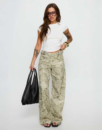 Princess Polly Mckinley - Jeans a vita medio alta con cintura incrociata con stampa mimetica-Multicolore