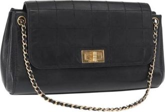 Chanel Pre-owned Shoulder Bags, female, Black, Size: ONE SIZE Pre-owned Vintage Leather Shoulder Bag
