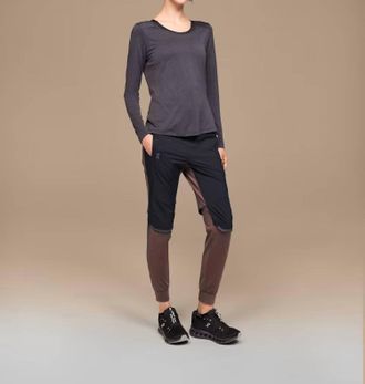On WomenS Running Pants In Grape/black
