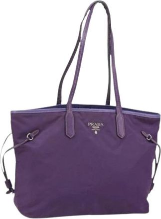 Prada Pre-owned Tote Bags, female, Purple, Size: ONE SIZE Pre-owned Vintage Nylon Tote Bag