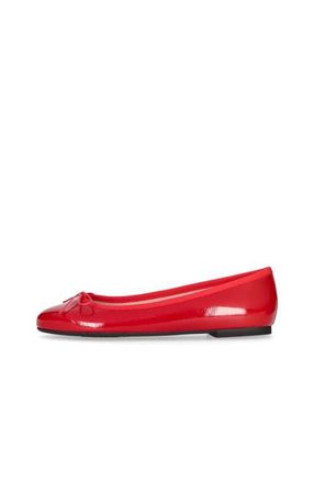 Pretty Ballerinas Round Toe Patent Ballet Flat in Red at Nordstrom, Size 38.5