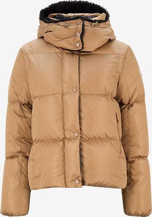 Moncler Kurze Steppjacke mit Stehkragen aus technischem Gewebe Castelnou