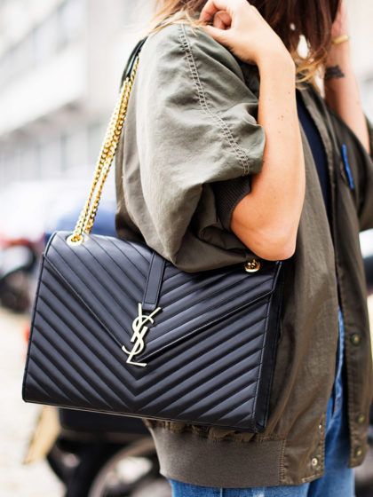 Yves is back! De mooiste logo-tassen van Yves Saint Laurent
