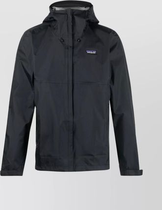 Patagonia casual jacket with adjustable cuffs and hood
