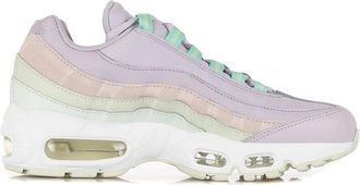 Nike Infinite Lilac Low-Top Sneakers - Dames - Hardloopschoenen - Paars - 39 EU - Leer - Fitness