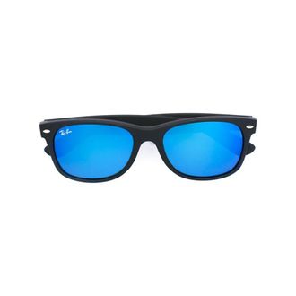 Ray-Ban Clic Zwarte Zonnebril - Dames - Zonnebrillen - Zwart - 55 MM - Accessoires