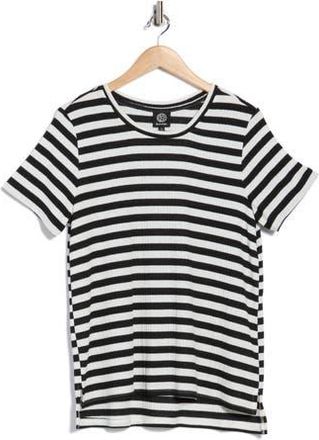 Bobeau Stripe Step Hem T-Shirt in Black/Ivory at Nordstrom Rack, Size X-Large