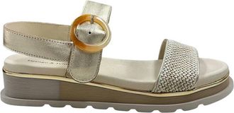 Django & Juliette Womens Chaviva Backstrap Sandal In Latte-Gold