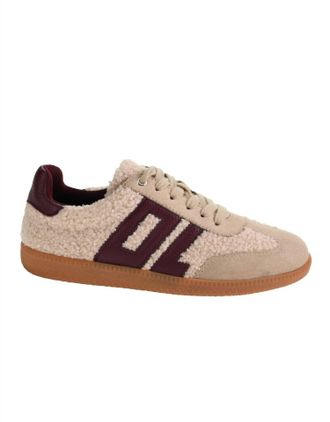 Back70 Womens Trackstar Sneaker In Shearling