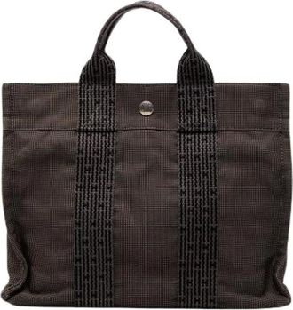 Herm&egrave;s Pre-owned Tote Bags, female, Gray, Size: ONE SIZE Pre-owned Fourre Tout PM
