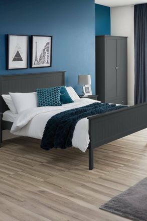 Julian Bowen Maine Bed in Black | Size: Single
