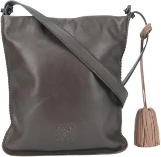 Loewe Pre-owned Cross Body Bags, female, Brown, Size: ONE SIZE Pre-owned Shoulder Bag