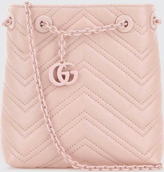 Gucci Mini borsa a secchiello GG Marmont in nappa matelass&eacute; chevron con logo GG