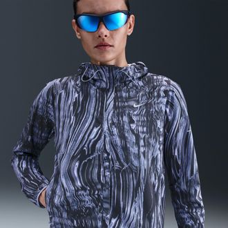 Nike Womens Swift Repel UV Printed Running Jacket in Blue | IM0361-499