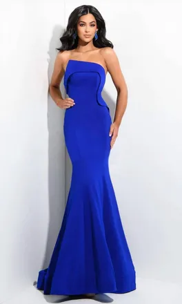Jasz Couture Strapless Bateau Neckline Trumpet Dress In Royal