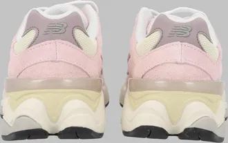 New Balance Sneakers - Pink